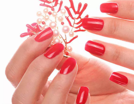 奔赴跨年趴，你需要TOK美甲來(lái)?yè)螆?chǎng)面 