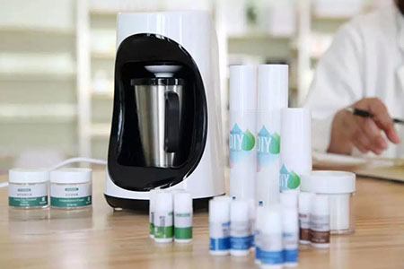 粉絲真實(shí)測(cè)評(píng)！DIY私人定制護(hù)膚品真有那么神奇嗎？