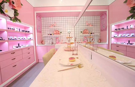 美妝概念店，未來新零售的“風(fēng)向標(biāo)”！