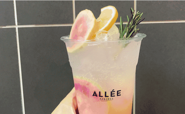 飲品“初戀色”來(lái)了，每一支都想買怎么辦？！