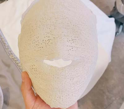 不動刀就能打造3D小V臉，全靠這款大熱的木乃伊煥膚