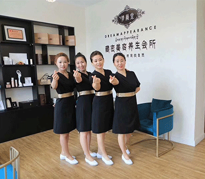 開(kāi)美容院是自己做好還是加盟好呢
