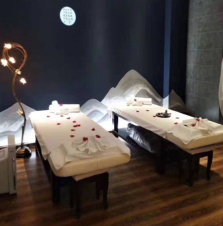 美容院加盟開店前需做好顧客定位和經(jīng)營思路