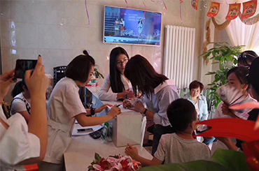 開美容院怎么才能讓顧客主動進(jìn)店呢