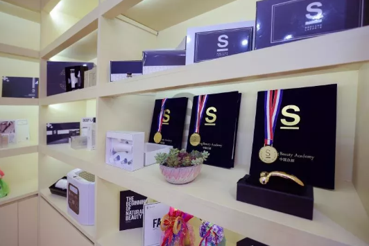 皮膚管理創(chuàng)業(yè)//越來越多新手&大咖青睞加盟，優(yōu)勢(shì)讓人無法拒絕！