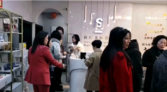恭賀S唯美召香貴州沿河店開業(yè)大吉！